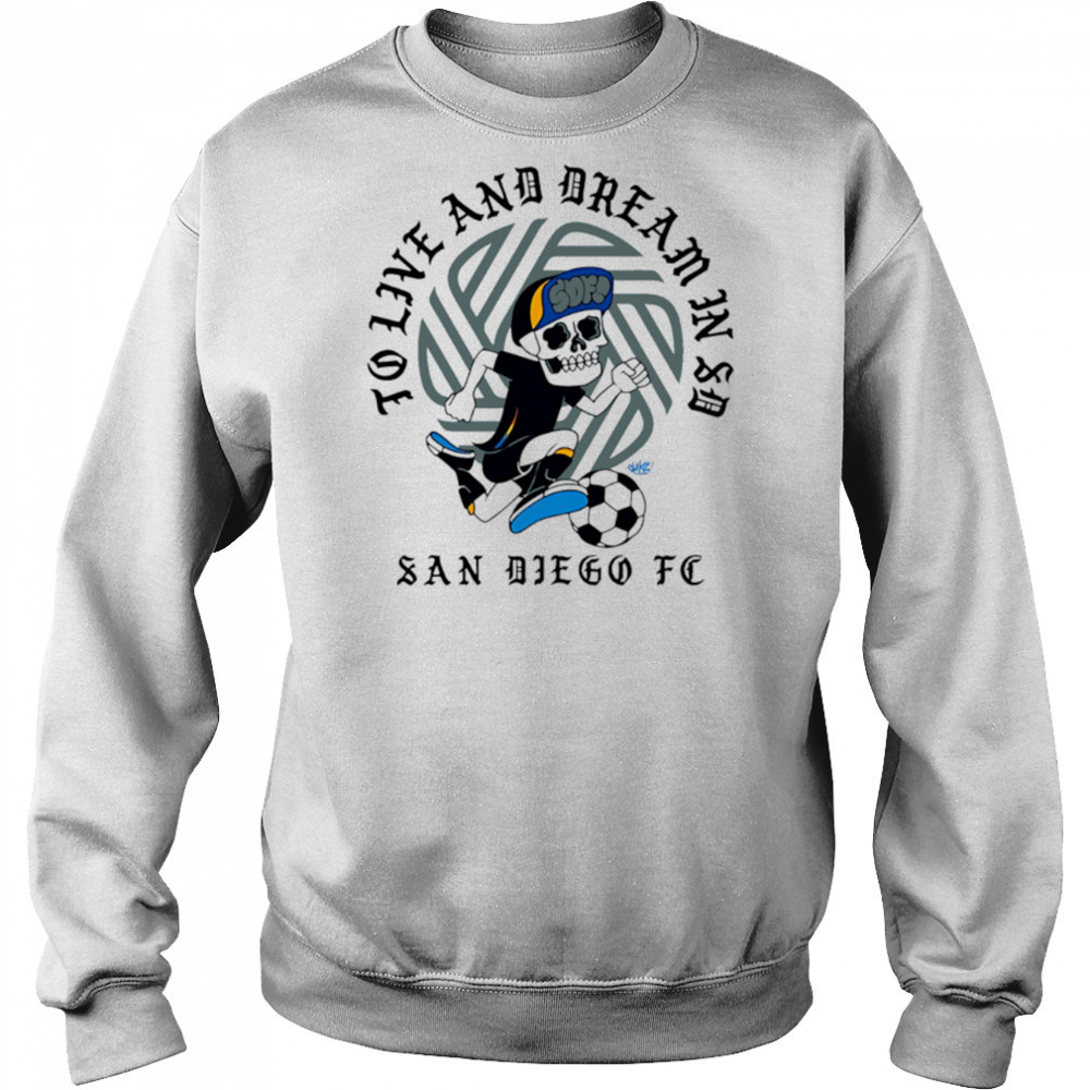 Chikle peace collective to live and dream in sd shirt Hoodie