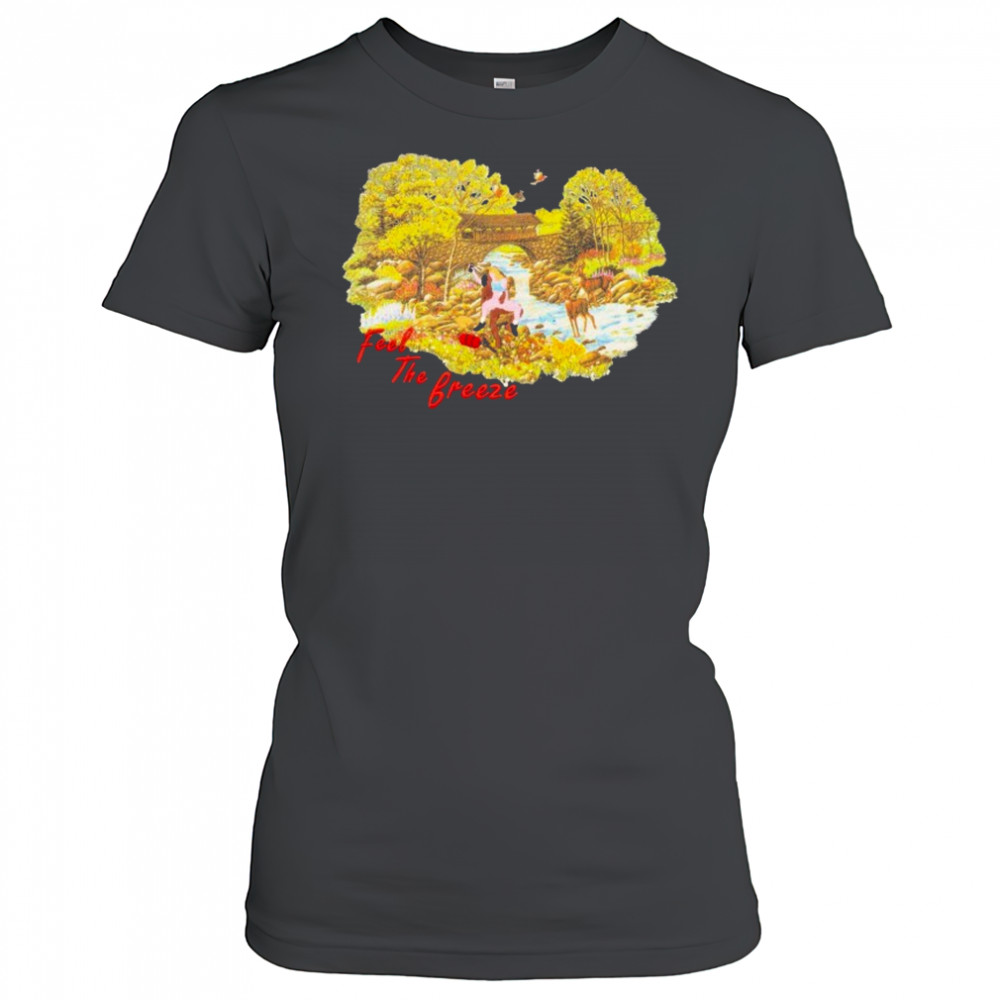 Feel The Breeze T-shirt Women's T-shirt