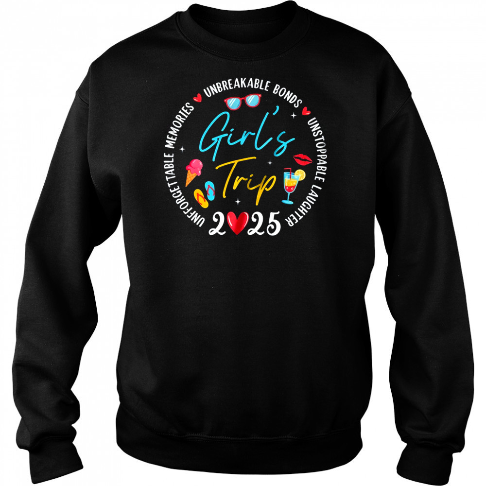 Girl's Trip 2025 Memories Girls Friends Trip Vacation Retro shirt Hoodie
