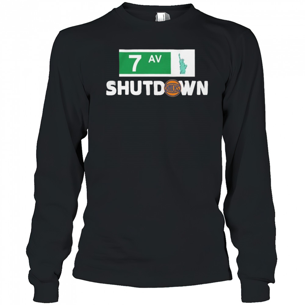 New York Knicks 7th Avenue Shutdown Shirt Long Sleeved