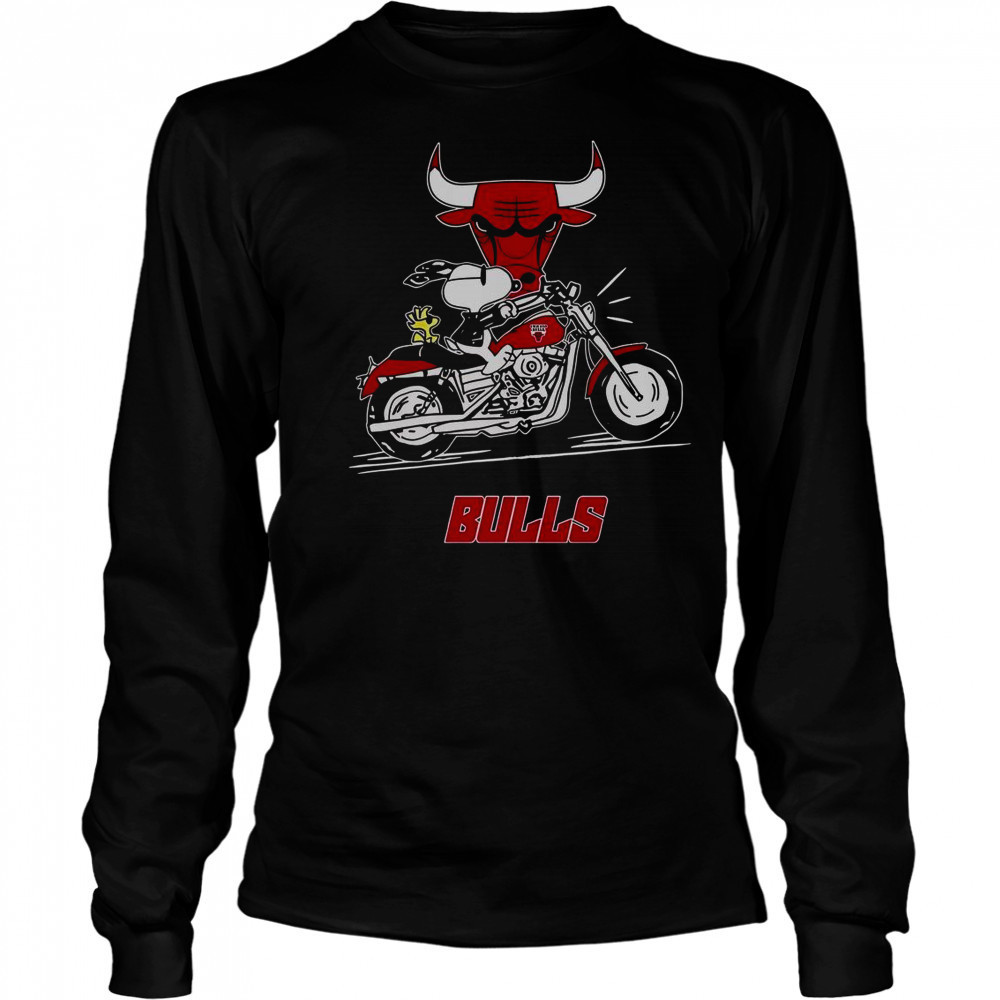 Snoopy And Woodstock Driving Motorbike Chicago Bulls T-Shirt Long Sleeved