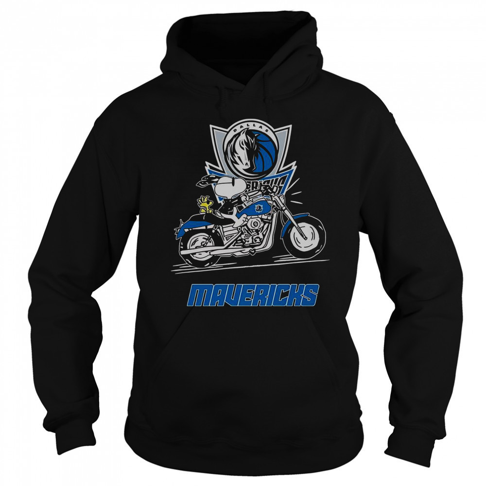 Snoopy And Woodstock Driving Motorbike Dallas Mavericks T-Shirt Sweatshirt