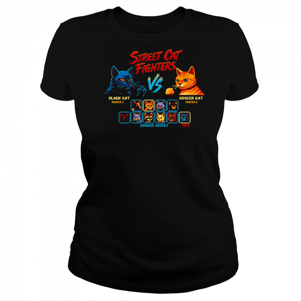 Street cat fighters black cat vs ginger cat shirt Women's T-shirt