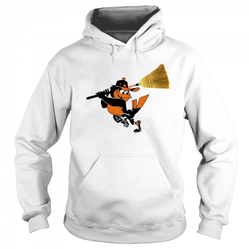 Baltimore Orioles mascot hold a broom shirt Sweatshirt