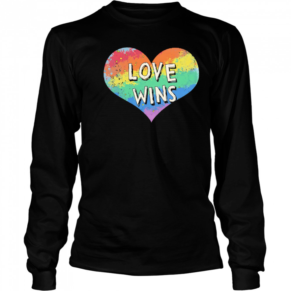 Love wins heart pride shirt Long Sleeved