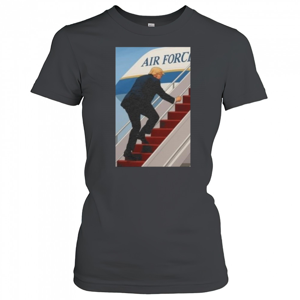 Trump Air Force One Stumble Viral Moment 2025 Shirt Women's T-shirt