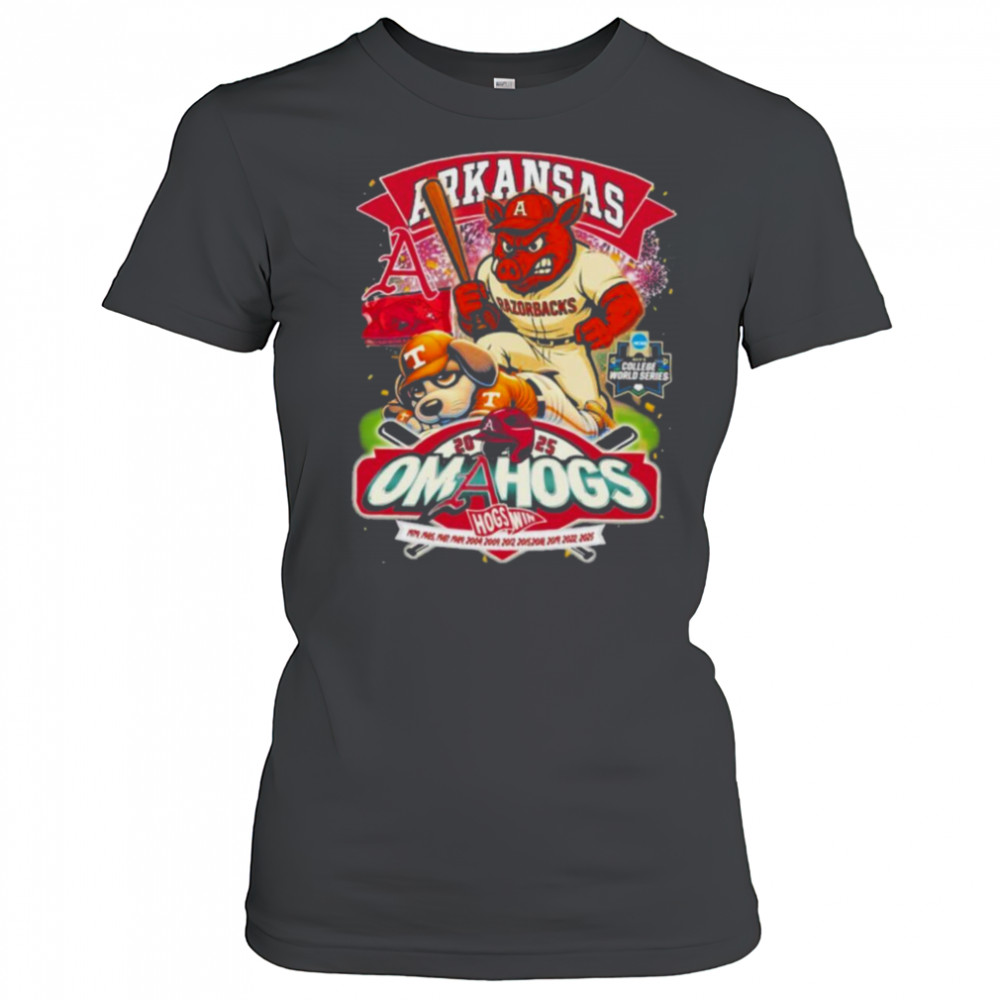 Arkansas Razorbacks Stomp Tennessee Volunteers NCAA 2025 College World Series Mascot T shirts Women's T-shirt