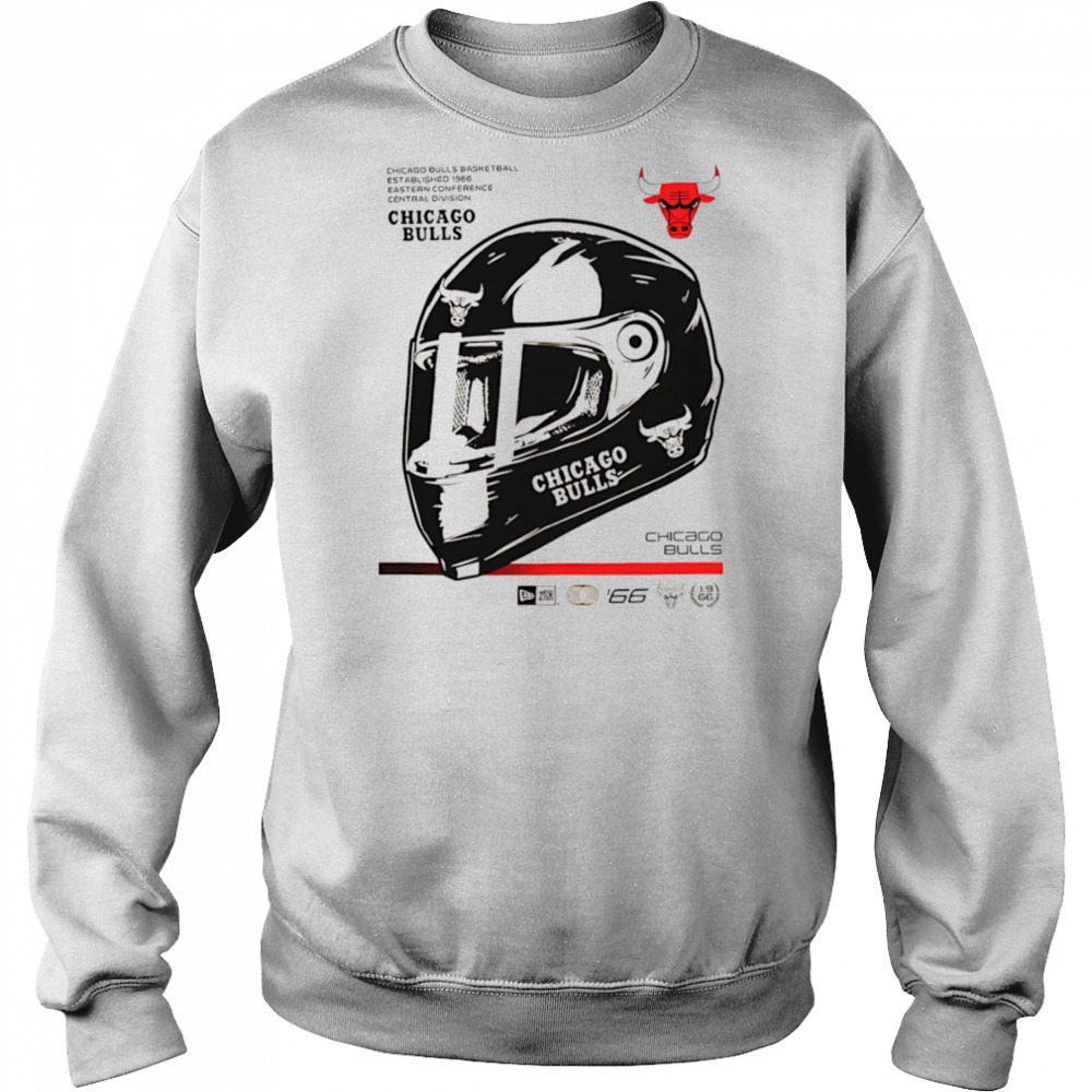 Chicago Bulls Racing Helmet vintage shirt Hoodie