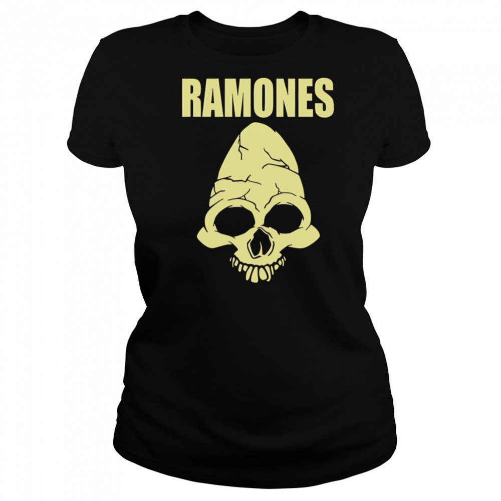 Cm punk wearing ramones skull shirt Women's T-shirt