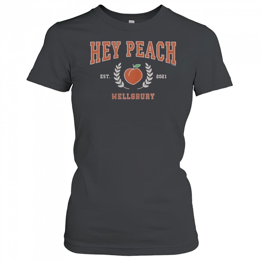 Ginny & Georgia Hey Peach Wellsbury Est 2011 T-Shirt Women's T-shirt