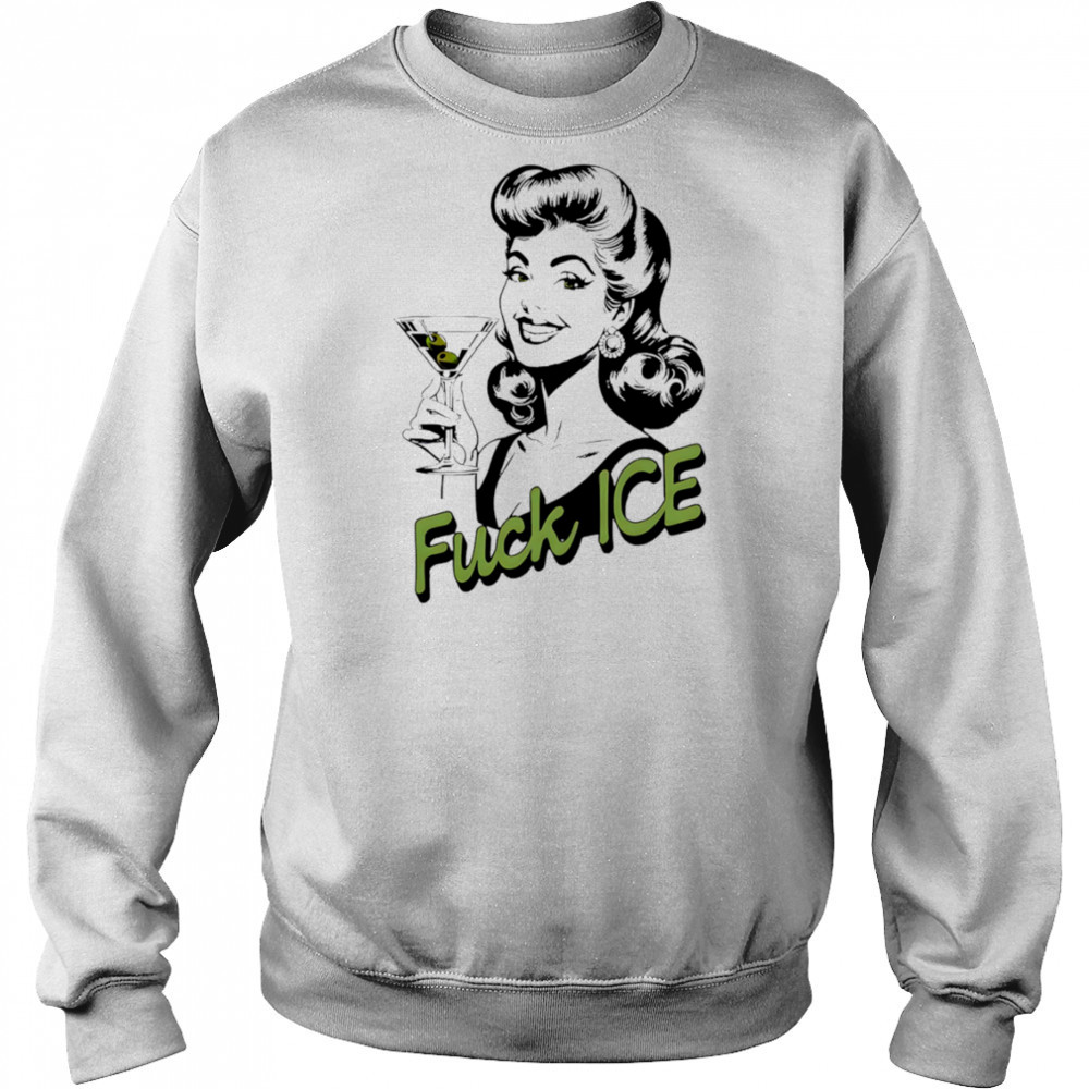 Retro Woman Fuck Ice Protest Feminist Cocktail Graphic shirt Hoodie