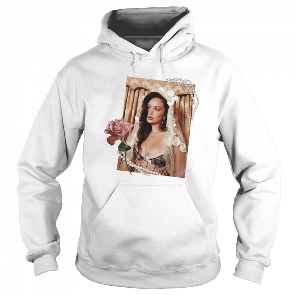 Sabrina Claudio Portrait T-shirt Sweatshirt