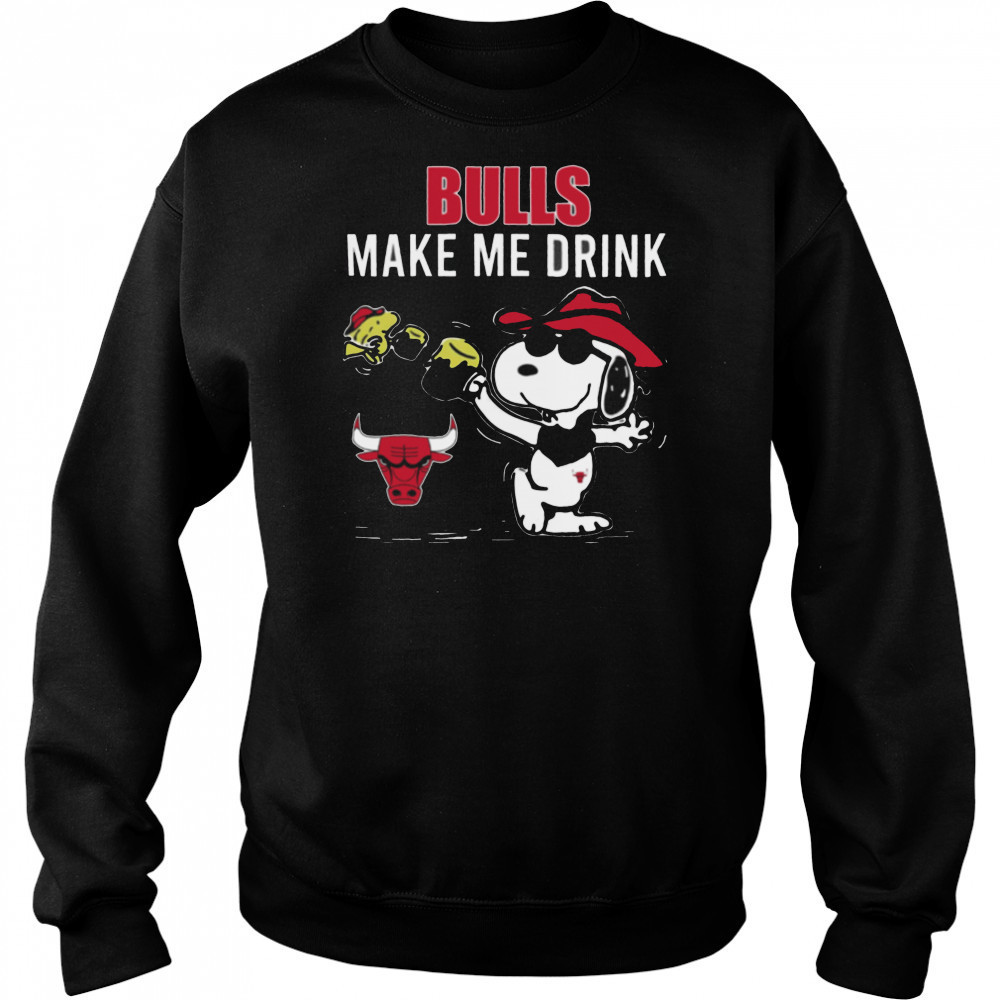 Snoopy And Woodstock Chicago Bulls Make Me Drink T Shirt Hoodie