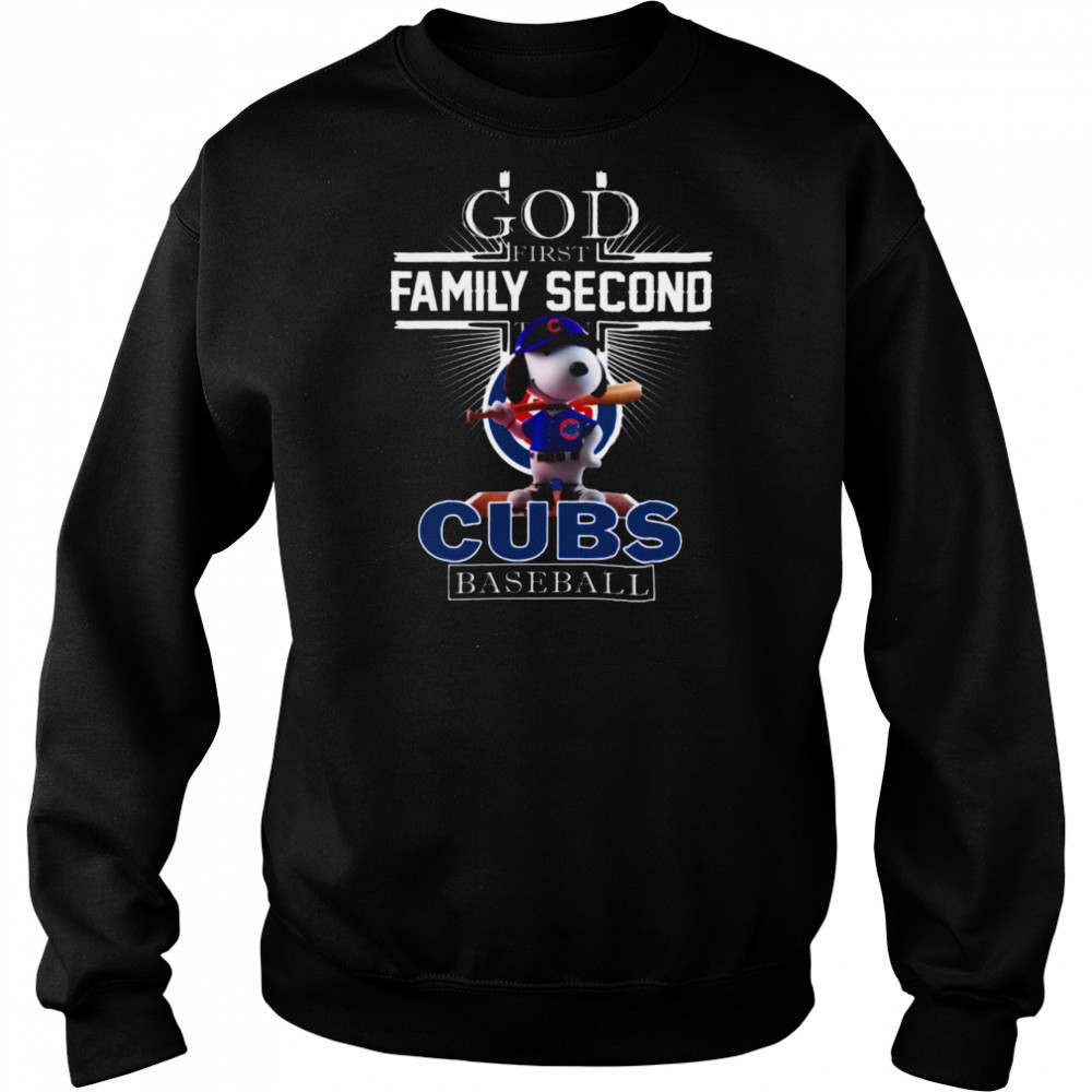 Snoopy God First Family Second Then Chicago Cubs Baseball T Shirt Hoodie