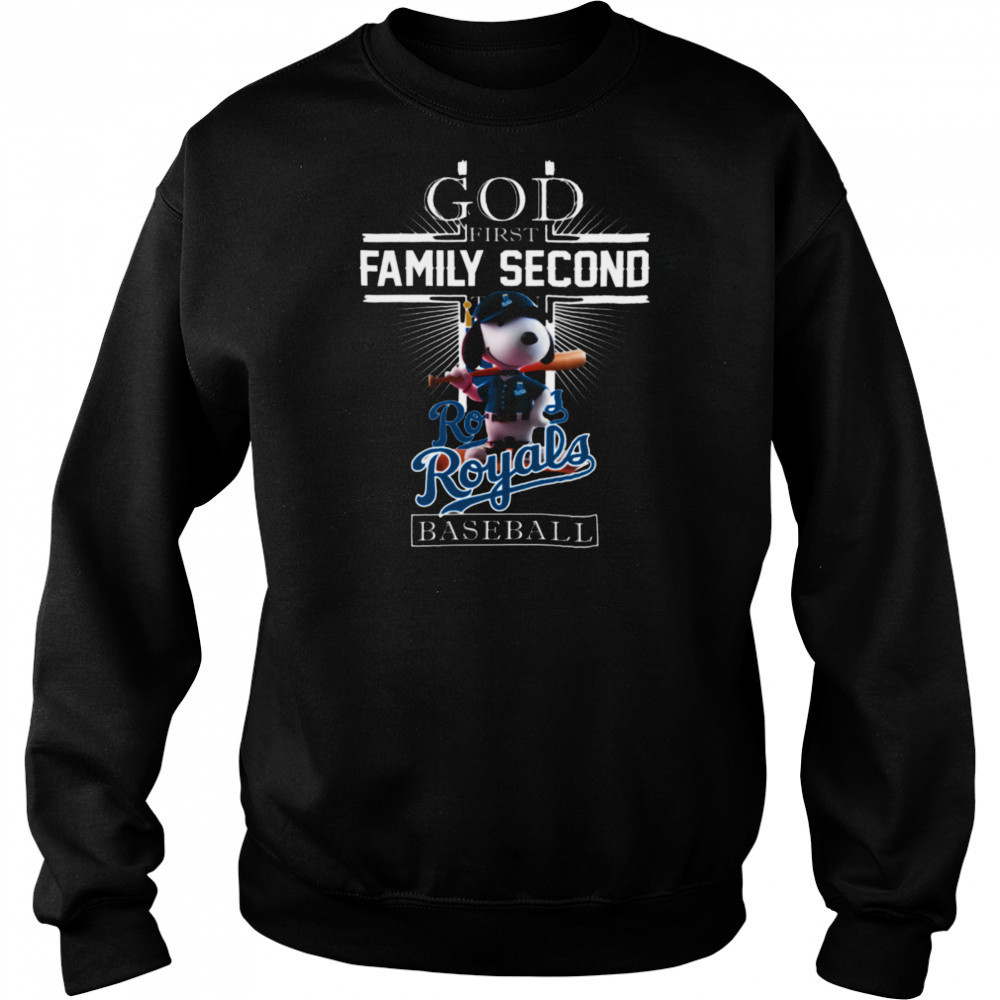 Snoopy God First Family Second Then Kansas City Royals Baseball T Shirt Hoodie
