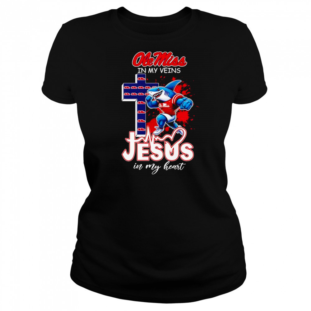 Ole Miss in my veins Jesus in my heart football mascot shirt Women's T-shirt