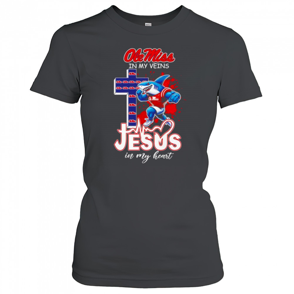 Ole Miss in my veins Jesus in my heart football mascot shirt Women's T-shirt