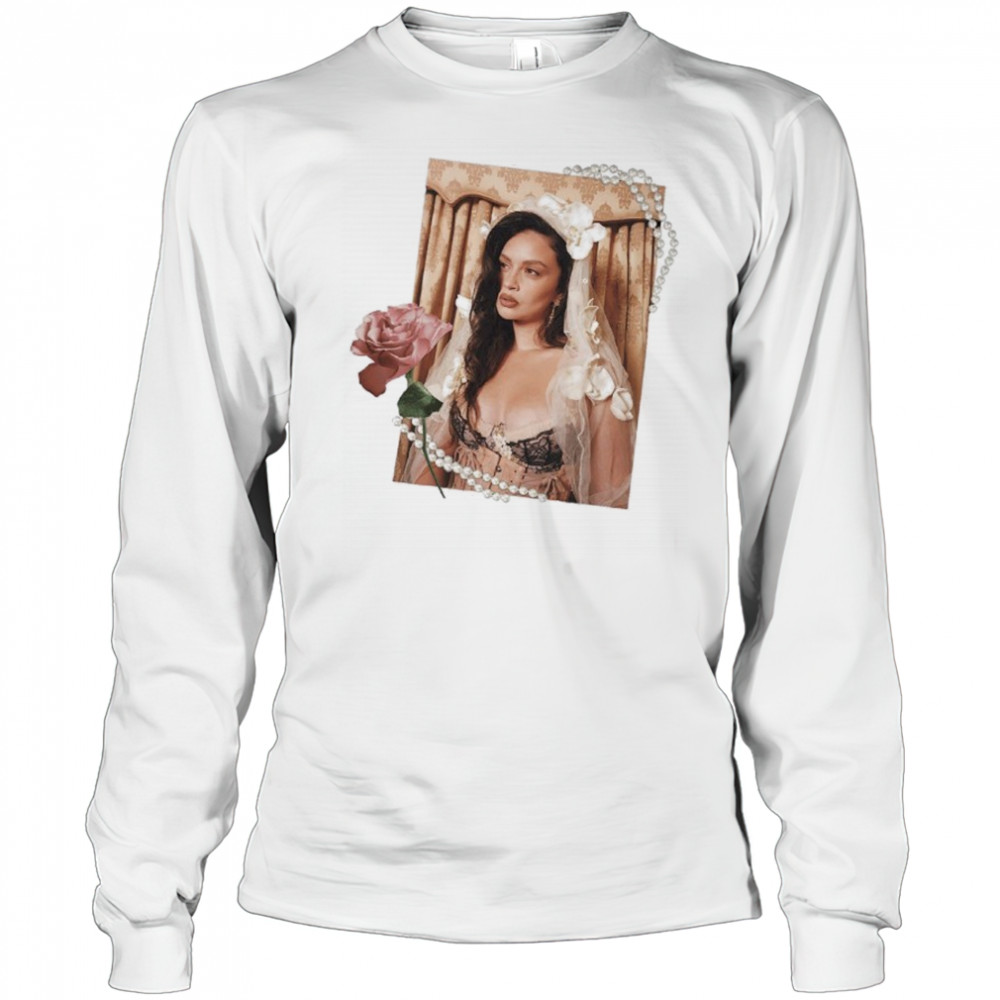 Sabrina Claudio Portrait T-shirt Long Sleeved