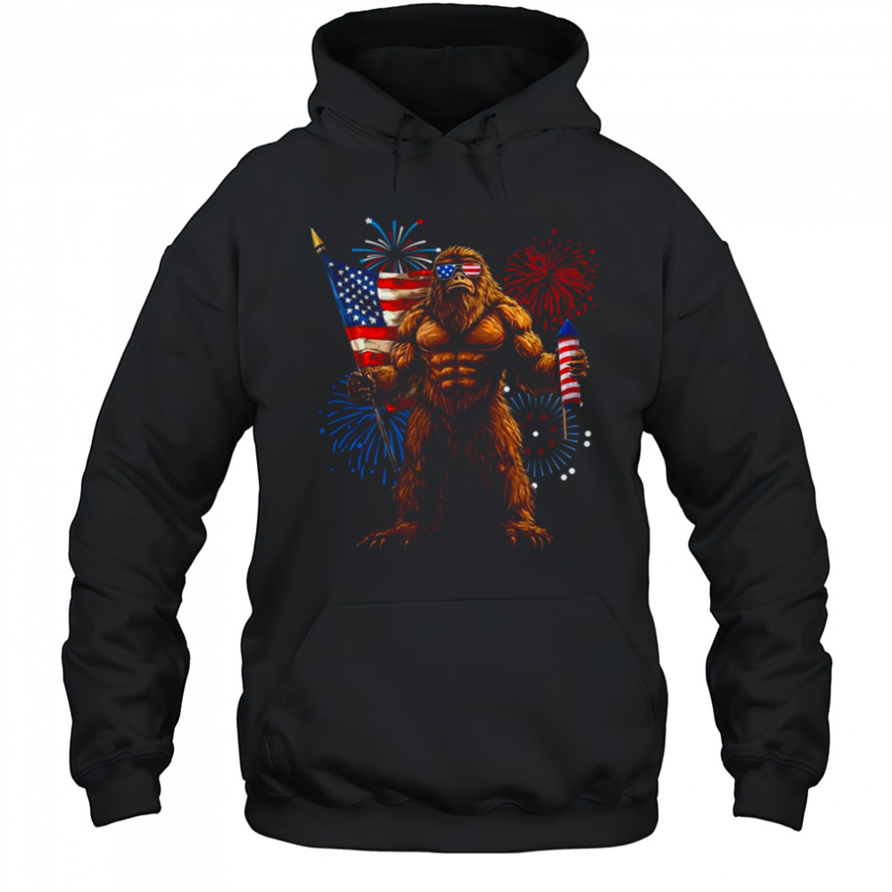 Bigfoot Fireworks 4th Of July Men Sasquatch American US Flag shirt Hoodie