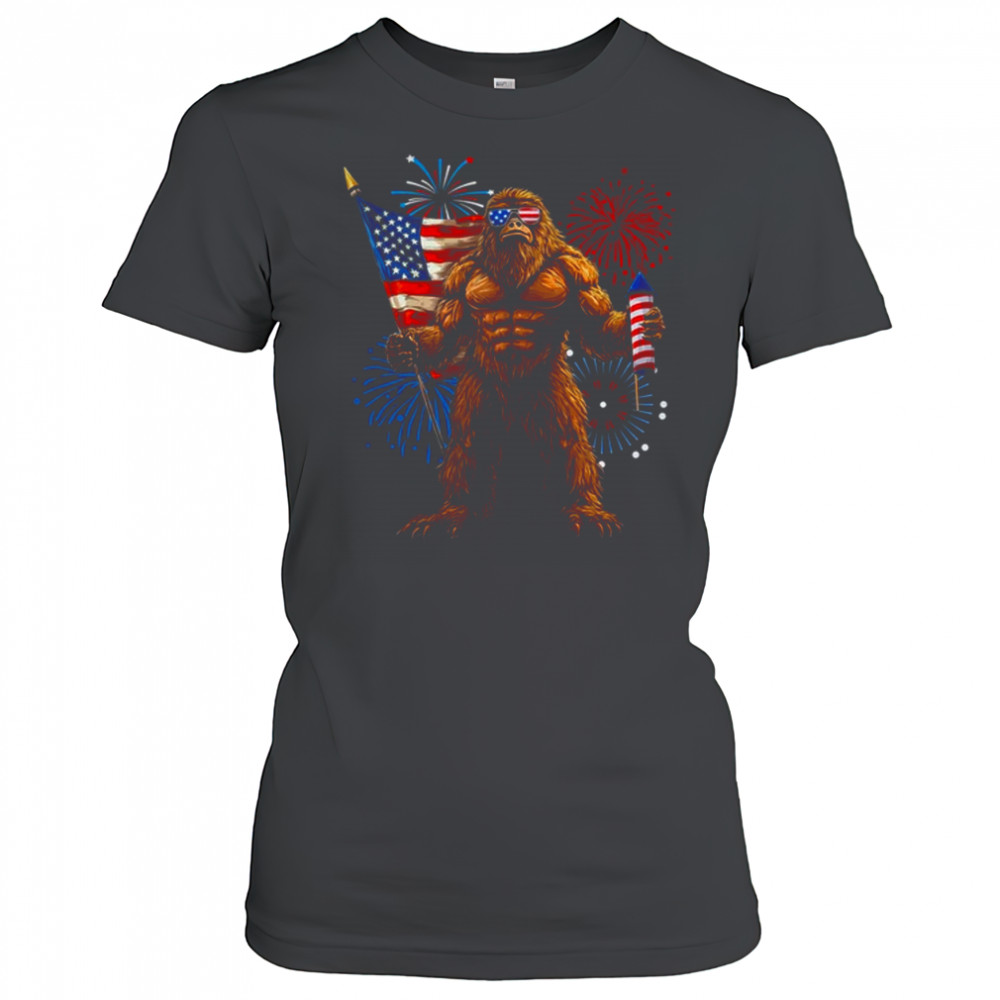 Bigfoot Fireworks 4th Of July Men Sasquatch American US Flag shirt Women's T-shirt