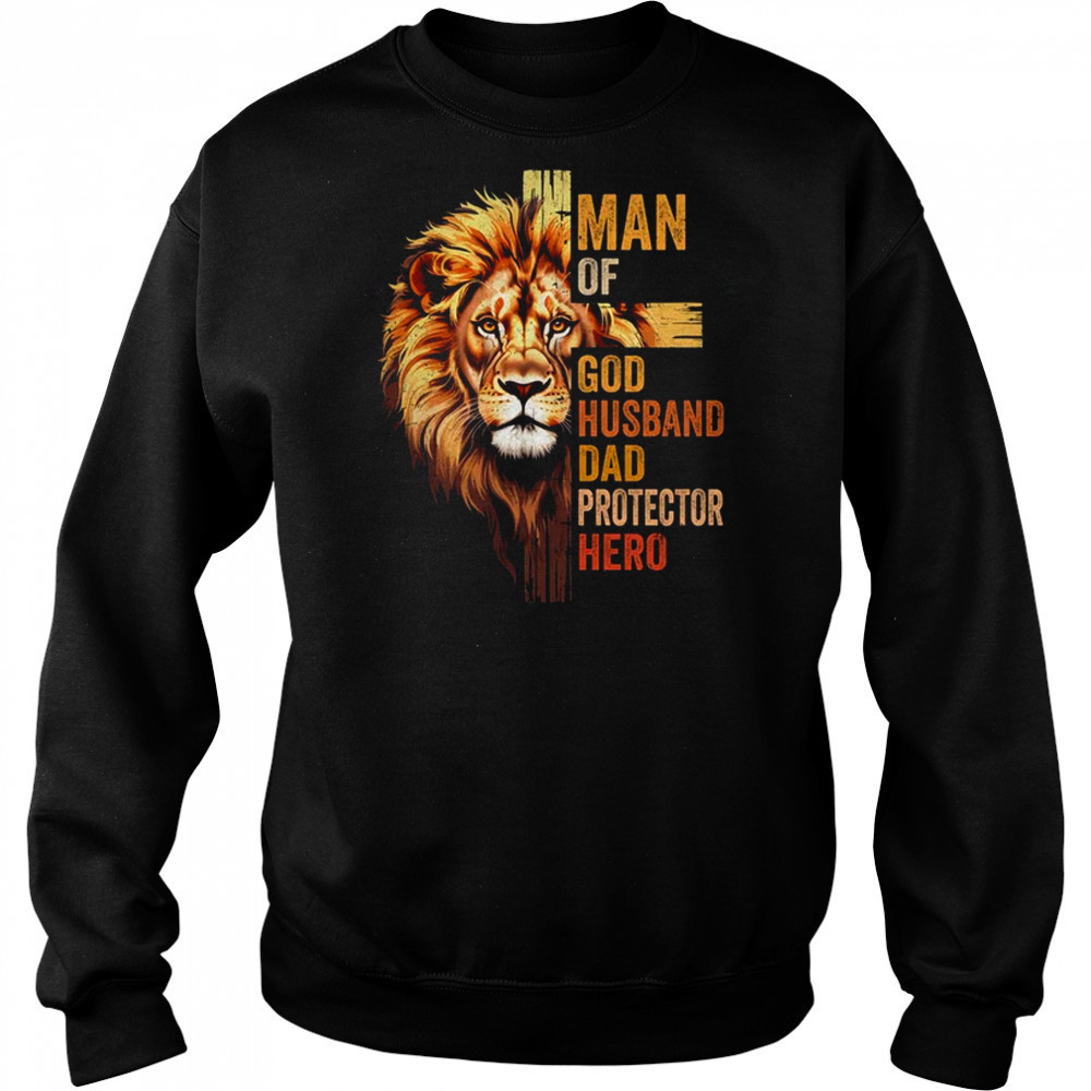 Man Of God Christian Dad Bible Verse Religious Father's Day shirt Hoodie