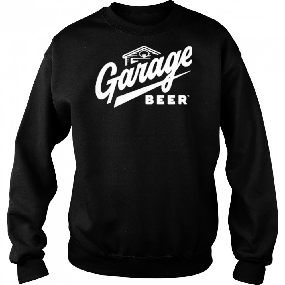 Travis Kelce Wearing Garage Beer T-Shirt Hoodie