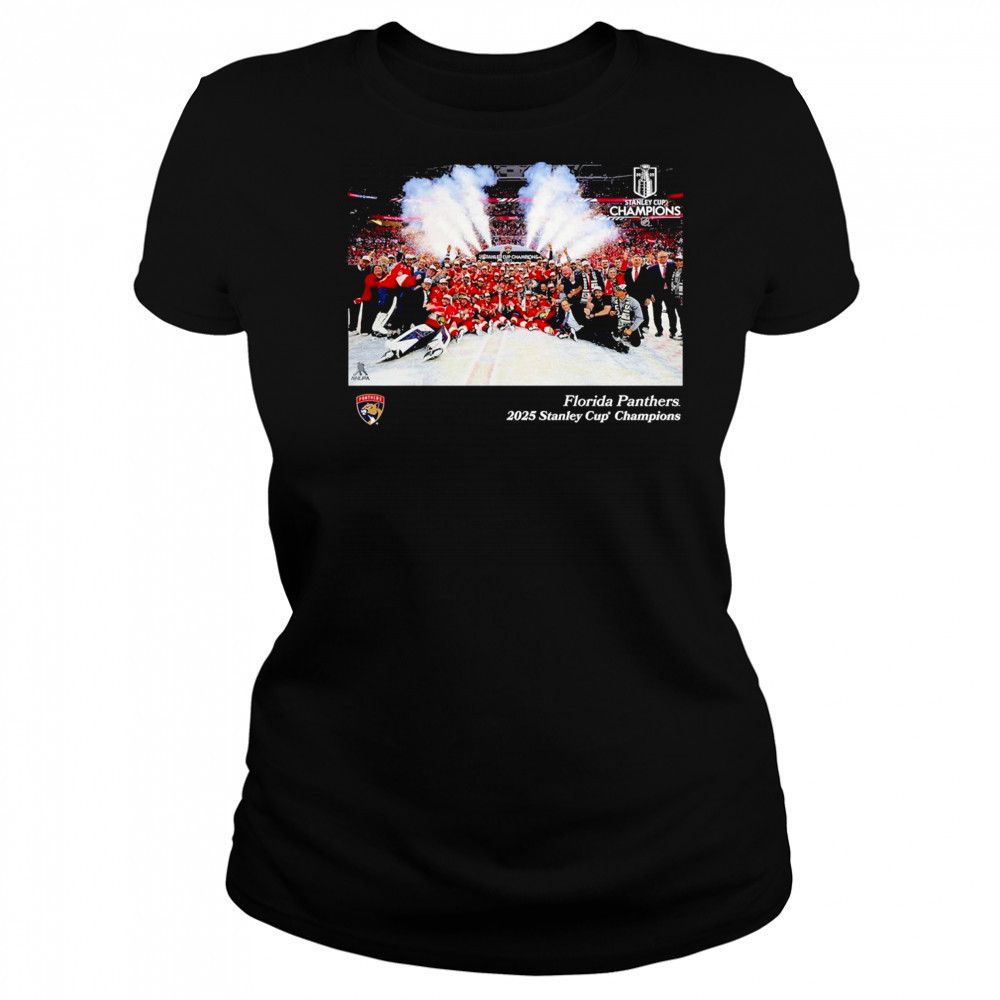 Florida Panthers 2025 Stanley Cup Champions Team Photo T-Shirt Women's T-shirt