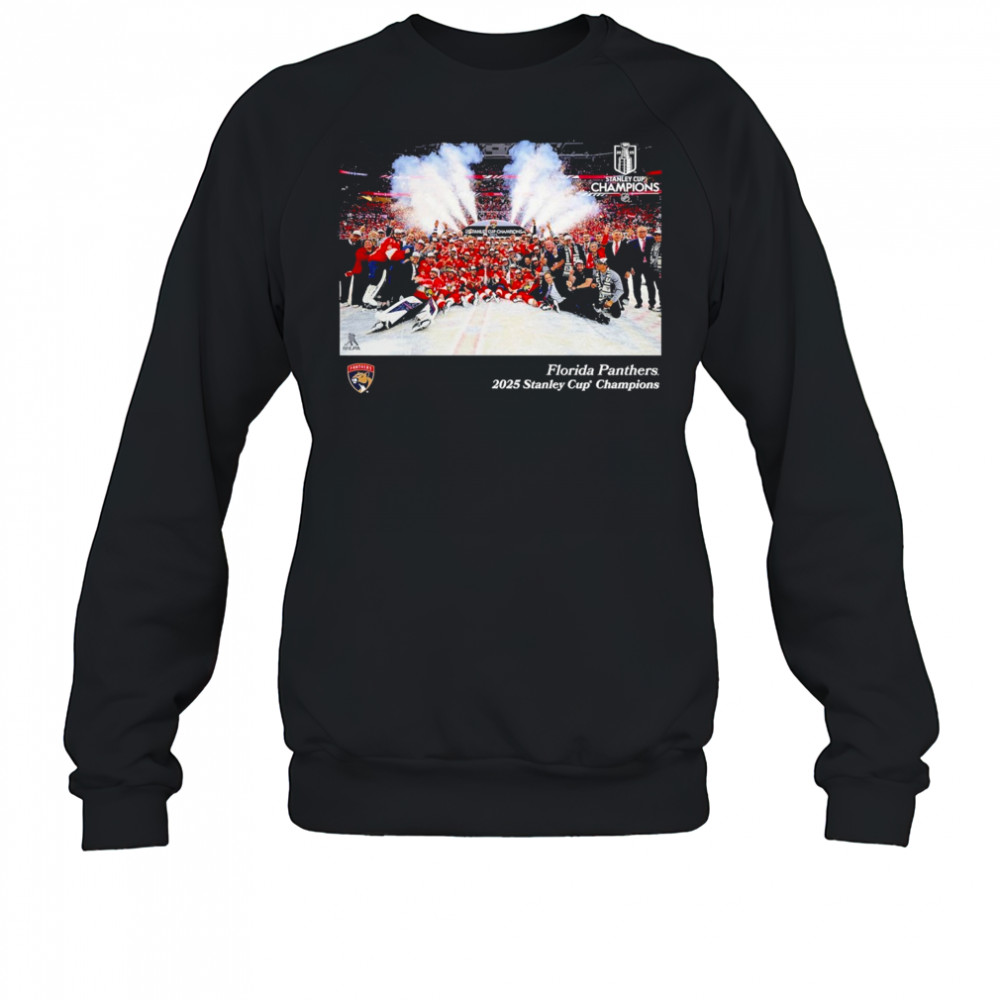 Florida Panthers 2025 Stanley Cup Champions Team Photo T-Shirt Sweatshirt