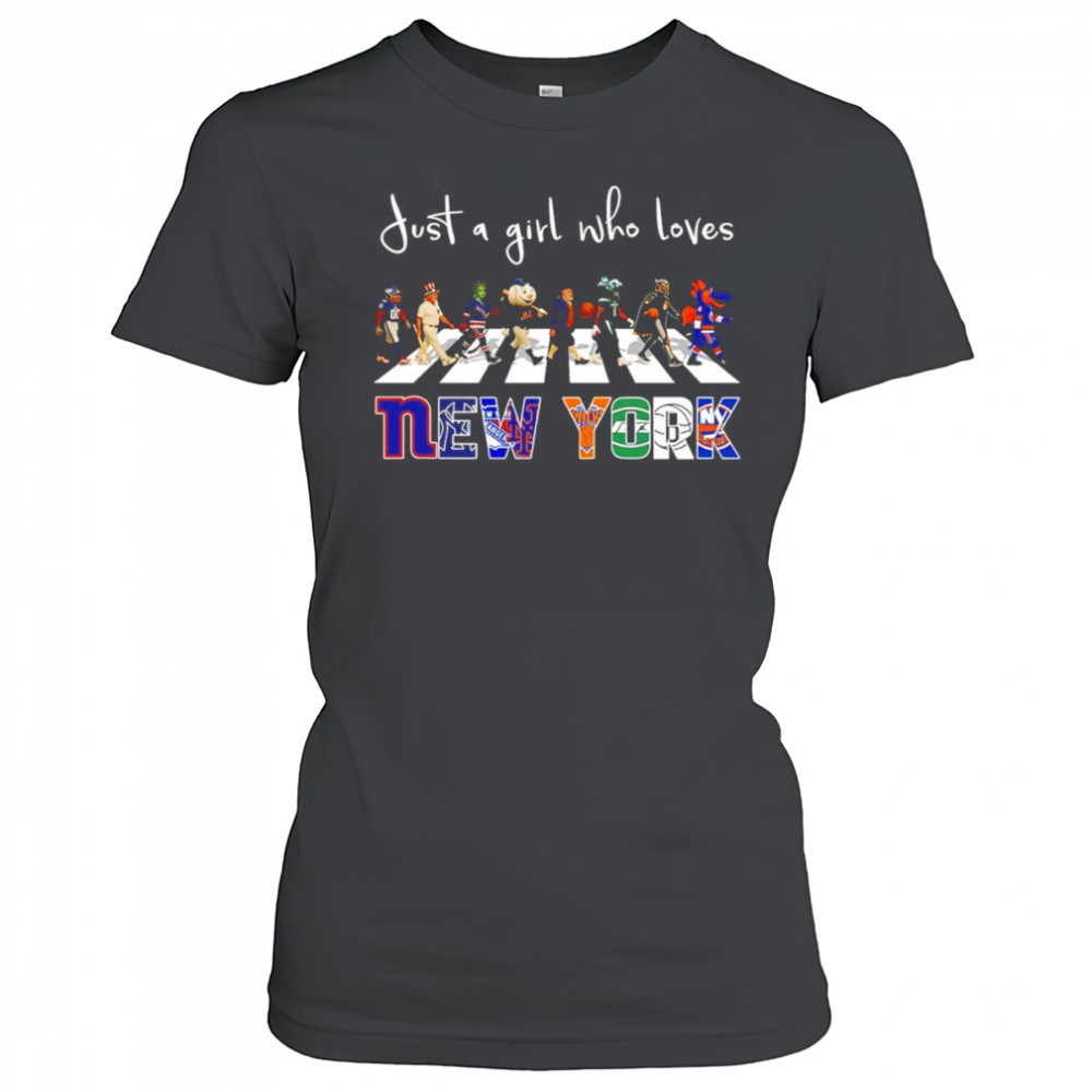 Just a girl who loves New York sports mascot shirt Women's T-shirt