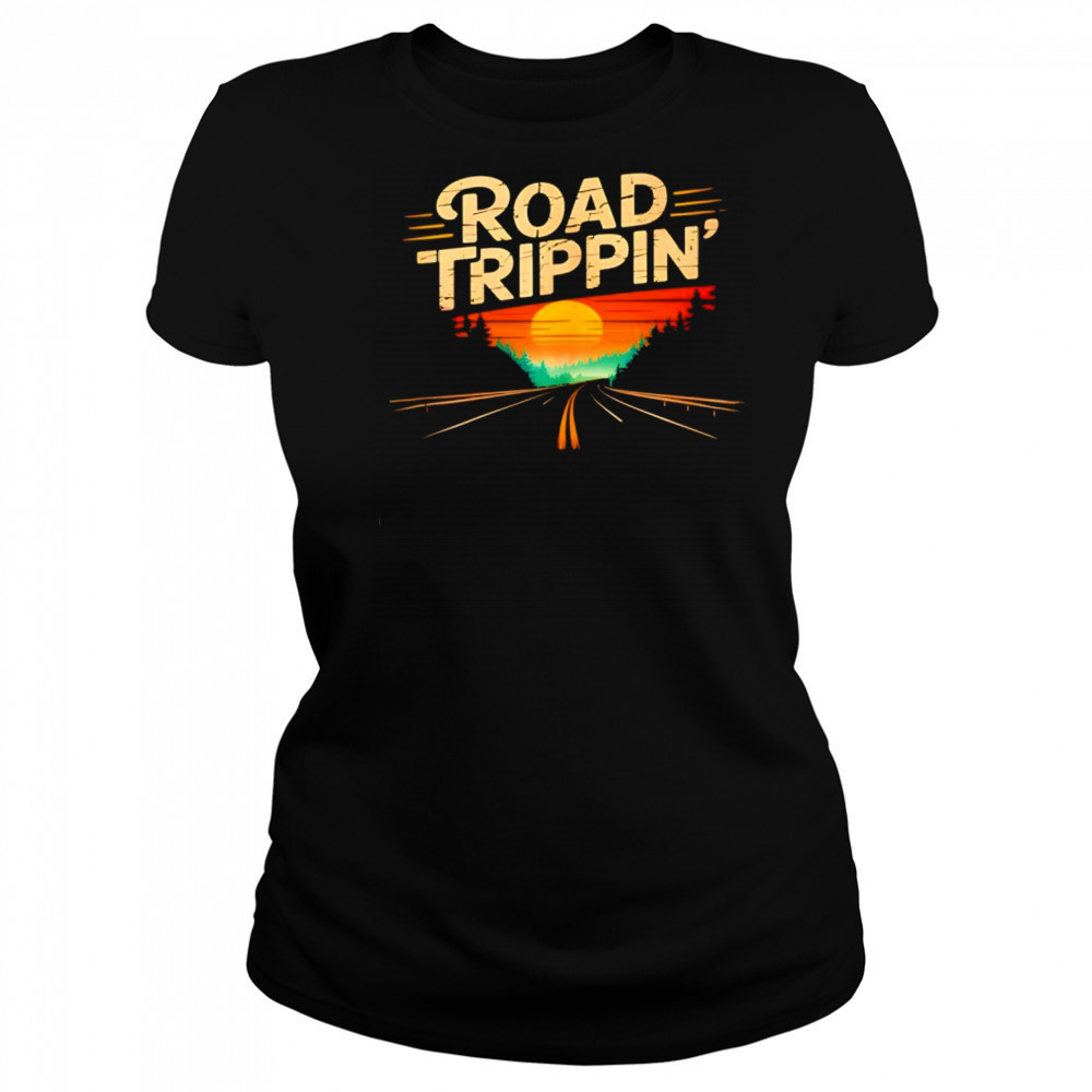 Road Trippin Wilderness Vacation Trip Getaway T-Shirt Women's T-shirt