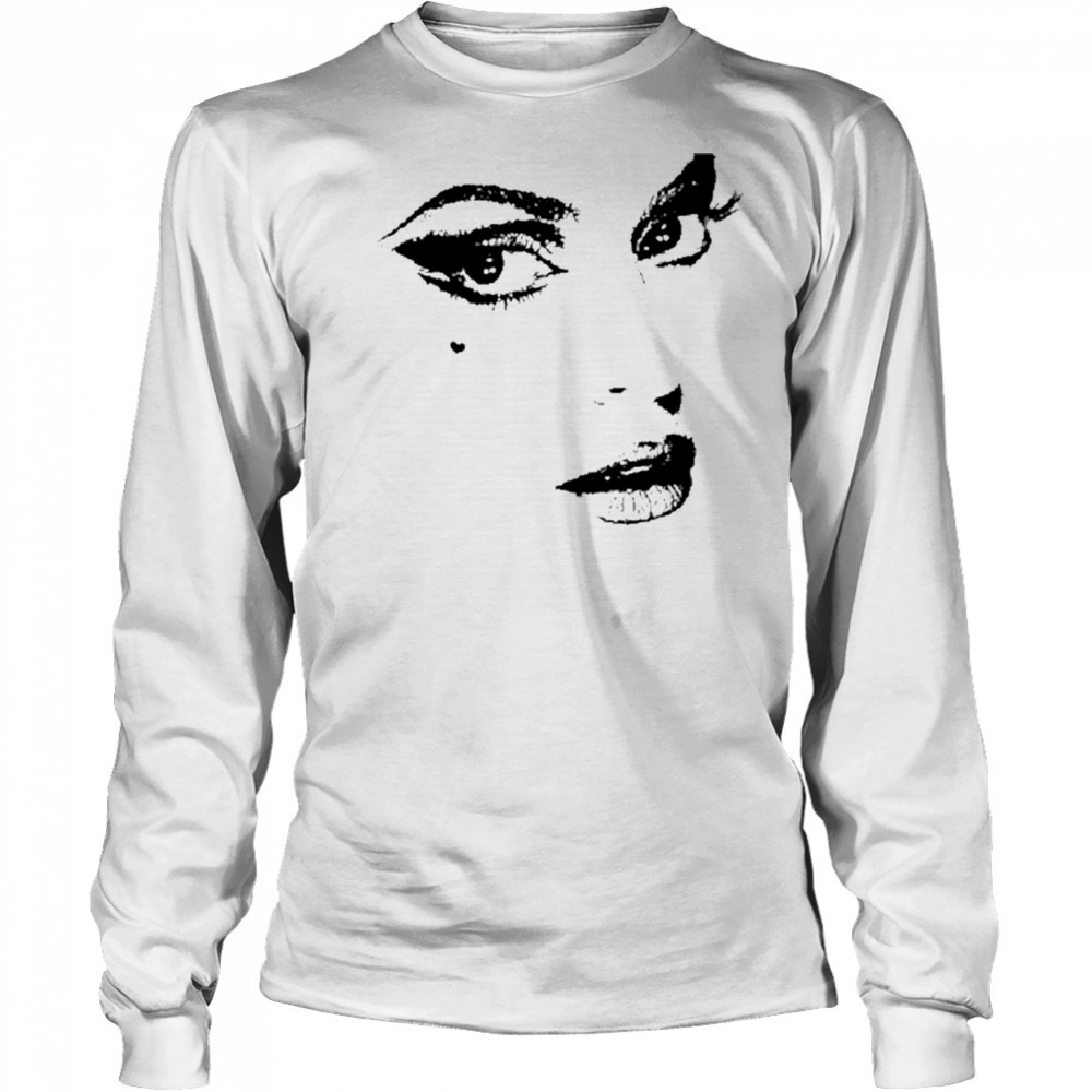 Elodie Muah T-Shirt Long Sleeved
