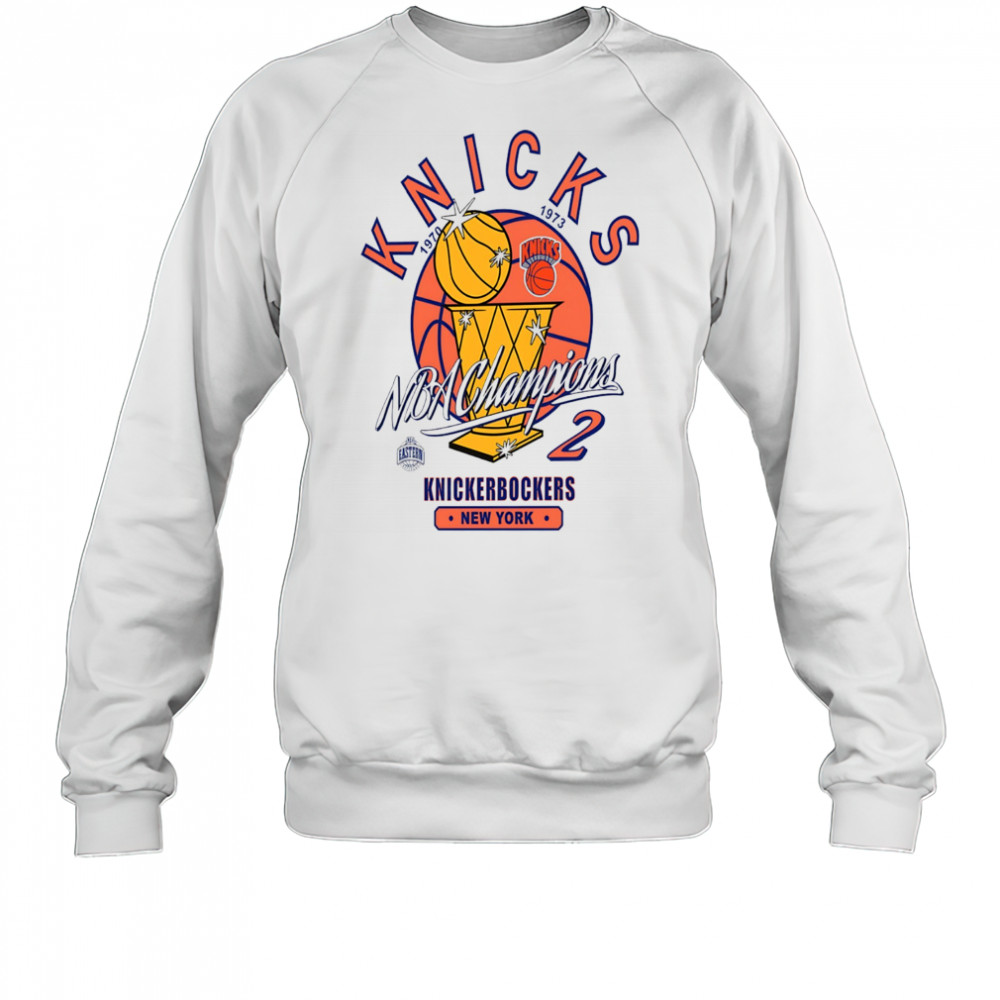 New York Knicks NBA Champions 2 Knickerbockers New York golden trophy shirt Sweatshirt