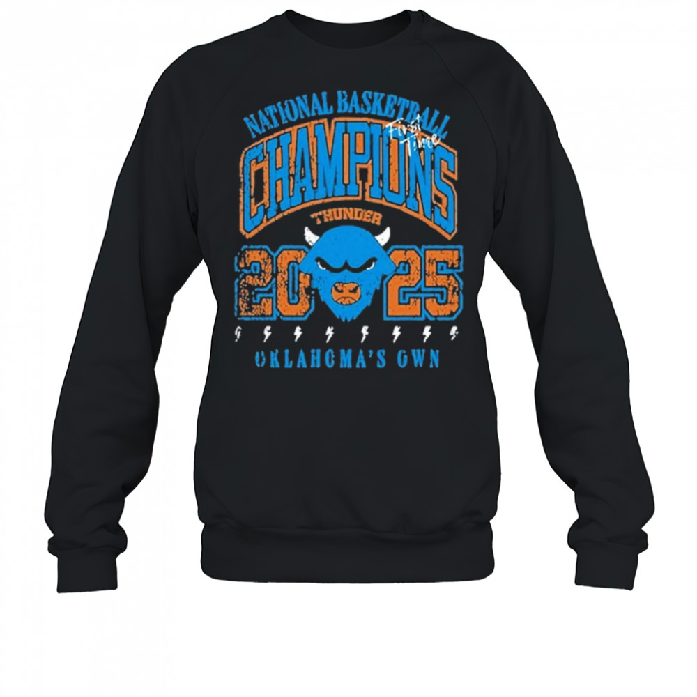 Bison Distressed Champs Black Shirt Sweatshirt