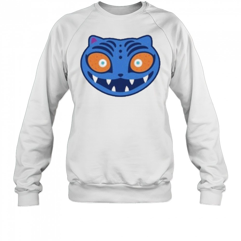 Zoey Wearing Derpy Tiger’s Face T-Shirt Sweatshirt