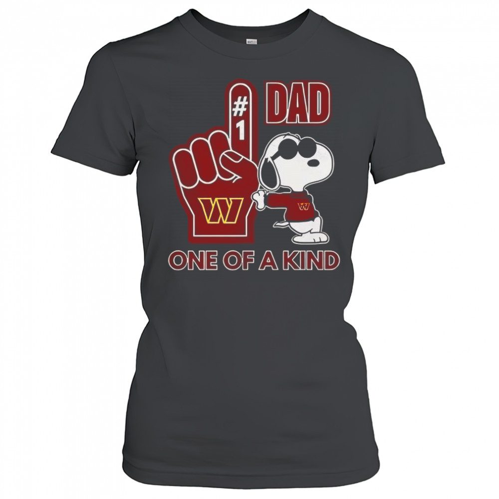 Snoopy Washington Commanders #1 DAD One Of A Kind T-Shirt Women's T-shirt