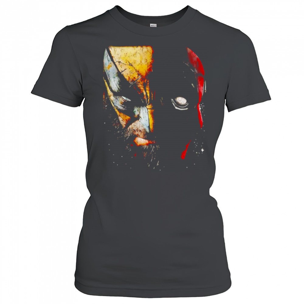 Wolverine and Deadpool mask big Marvel shirt Women's T-shirt