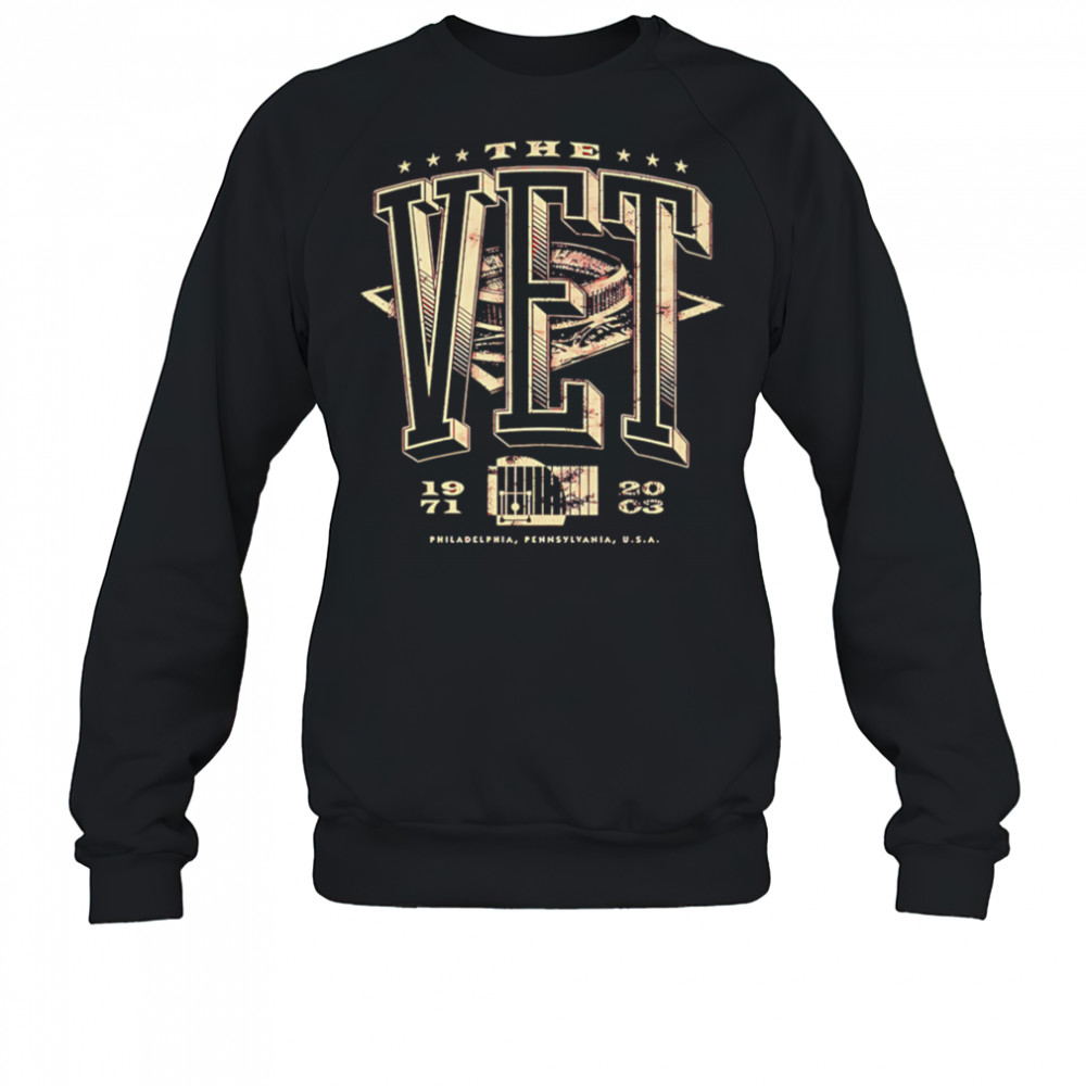 The VET 1971-2003 Vintage shirt Sweatshirt