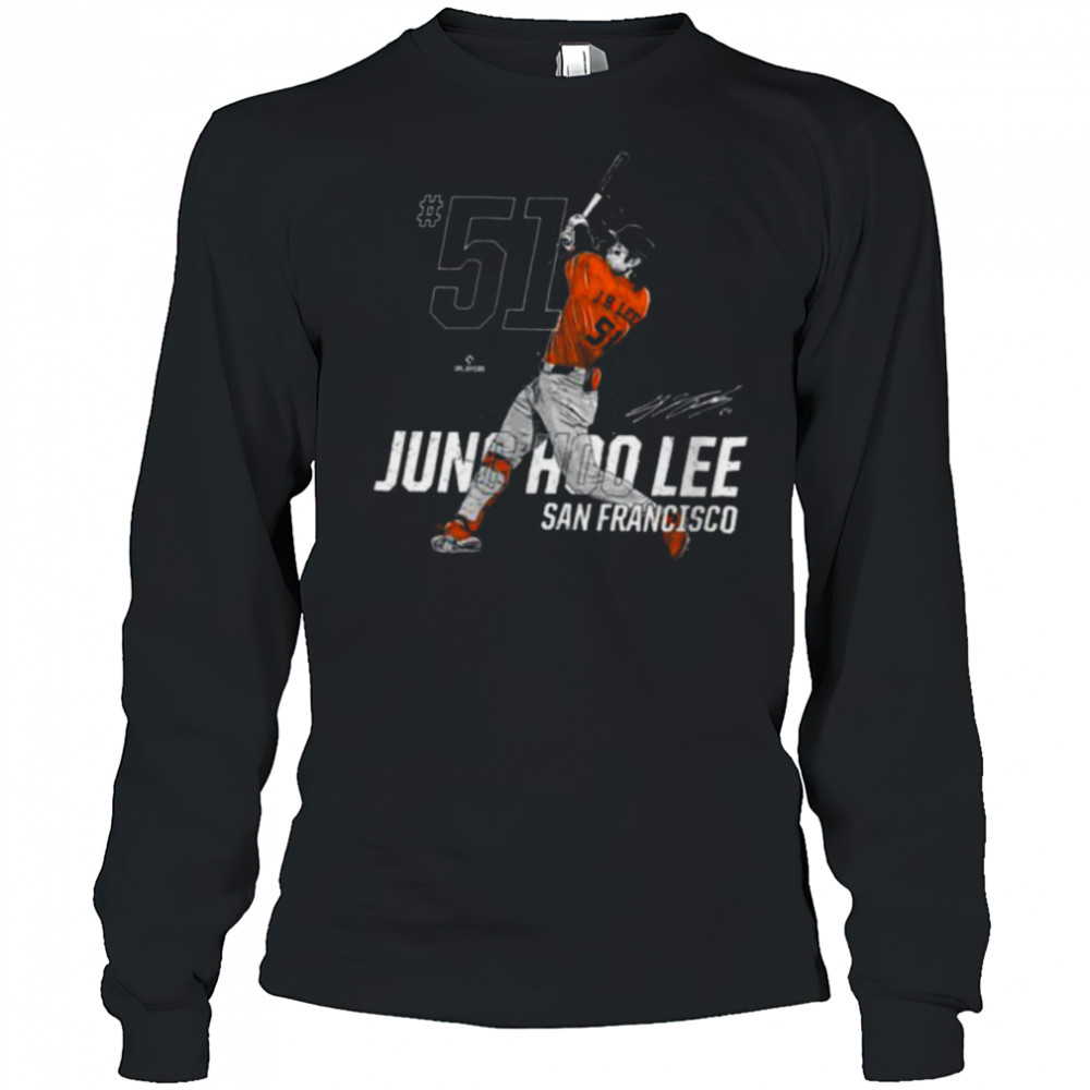 Dynamic Pose Jung Hoo Lee San Francisco Baseball MLBPA Shirt Long Sleeved