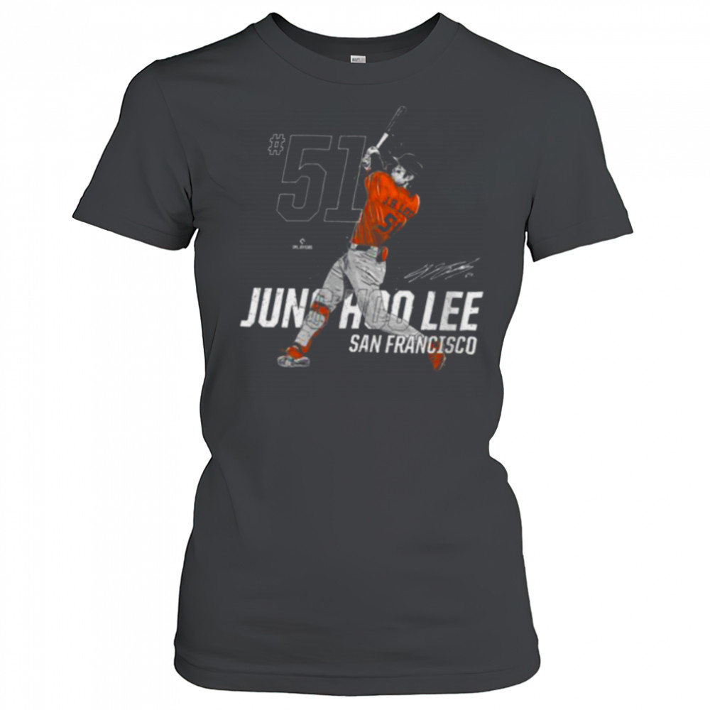 Dynamic Pose Jung Hoo Lee San Francisco Baseball MLBPA Shirt Women's T-shirt
