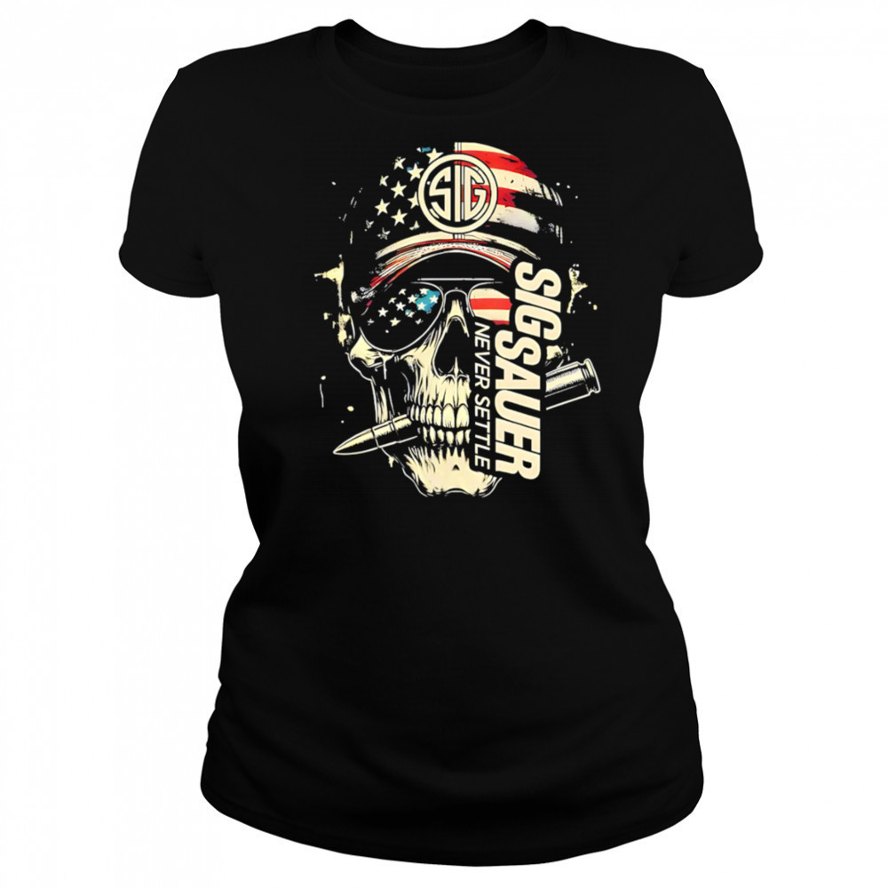 Skull Sig Sauer Never Settle shirt Women's T-shirt