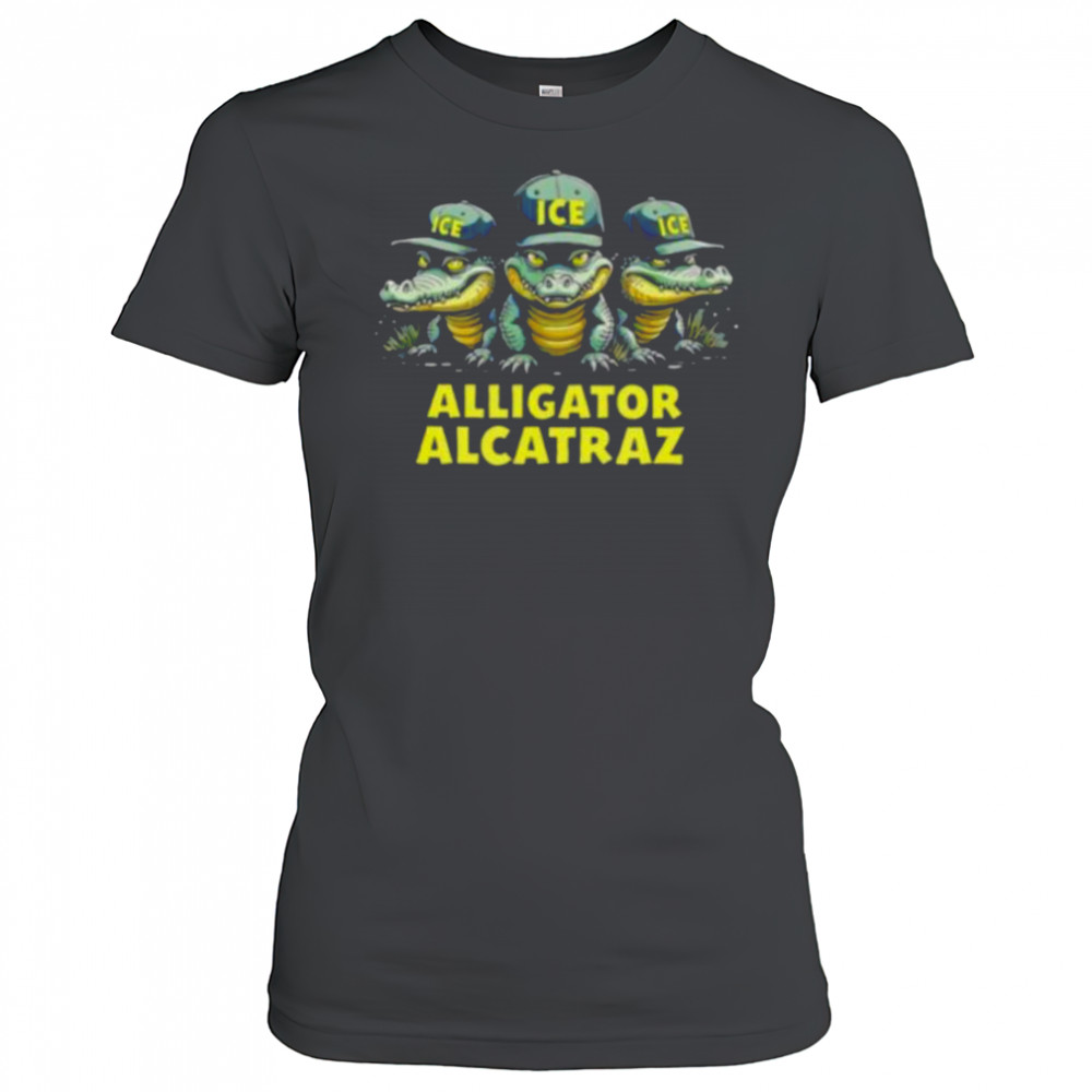 Alligator Alcatraz Ice hat shirt Women's T-shirt