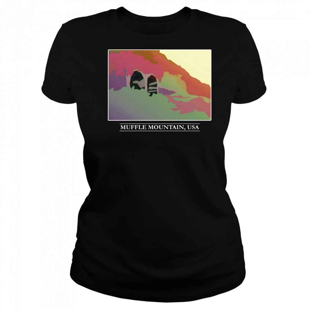 Muffle mountain USA shirt Women's T-shirt