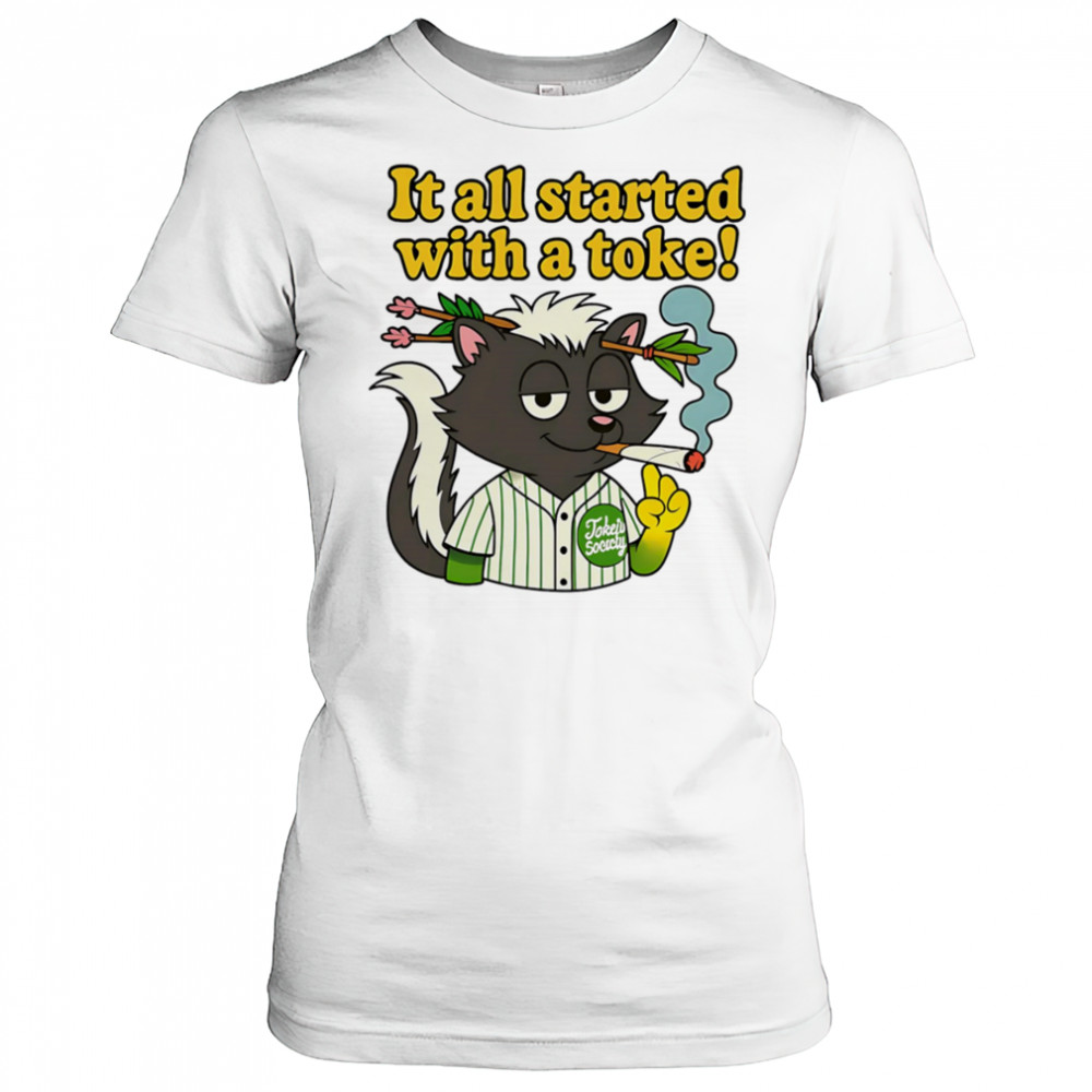 Raccoon smoking it all started with a toke shirt Women's T-shirt