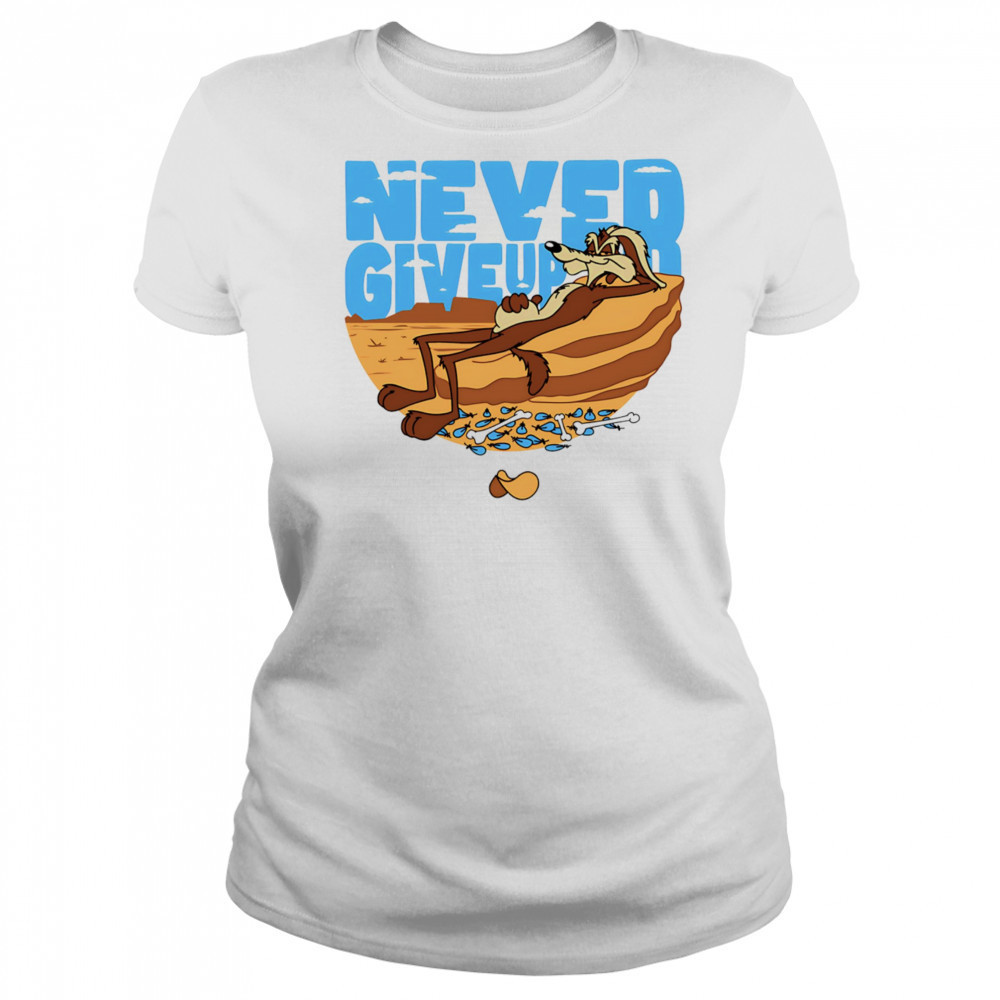 Ralph Wolf never give up shirt Women's T-shirt