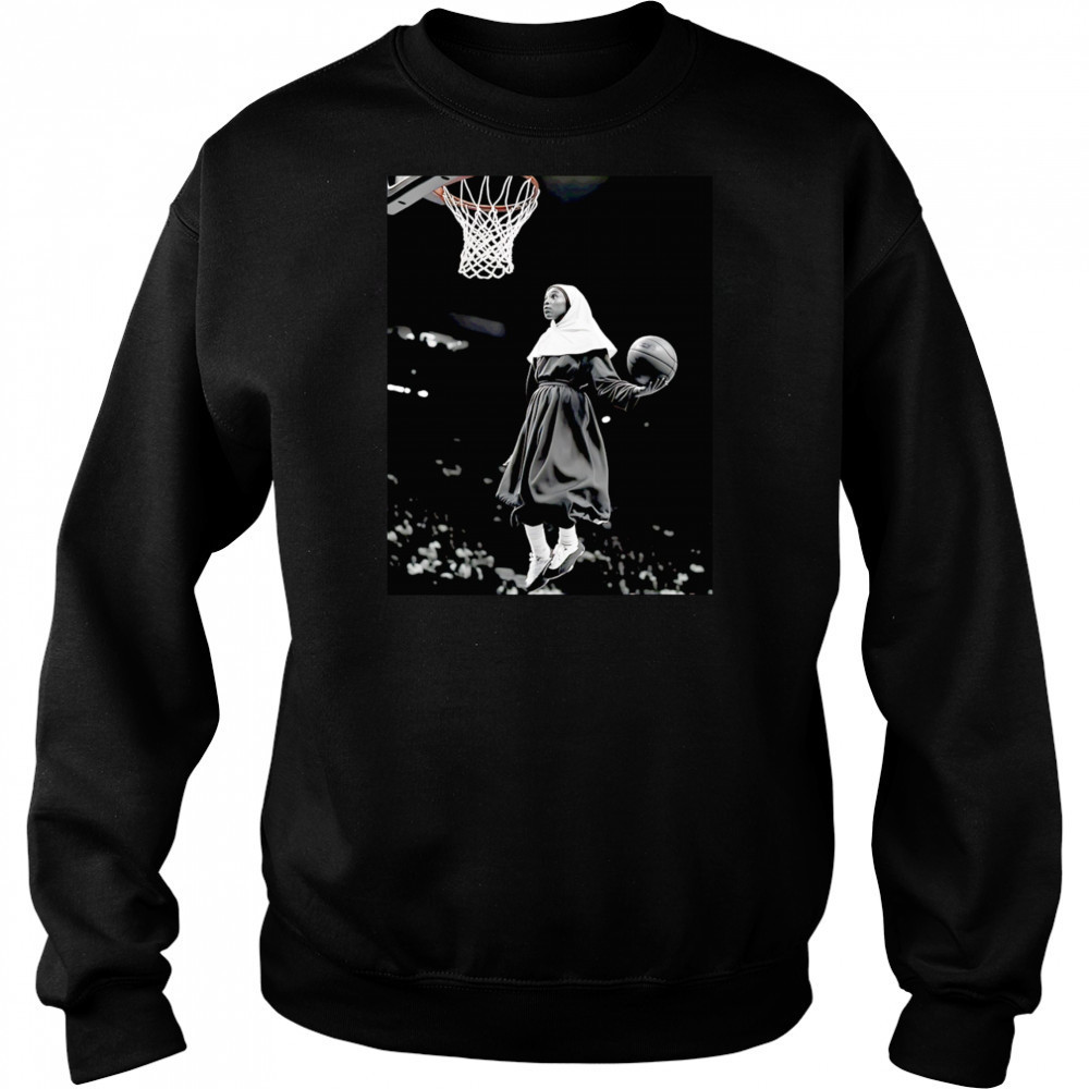 The nun dunking basketball shirt Hoodie