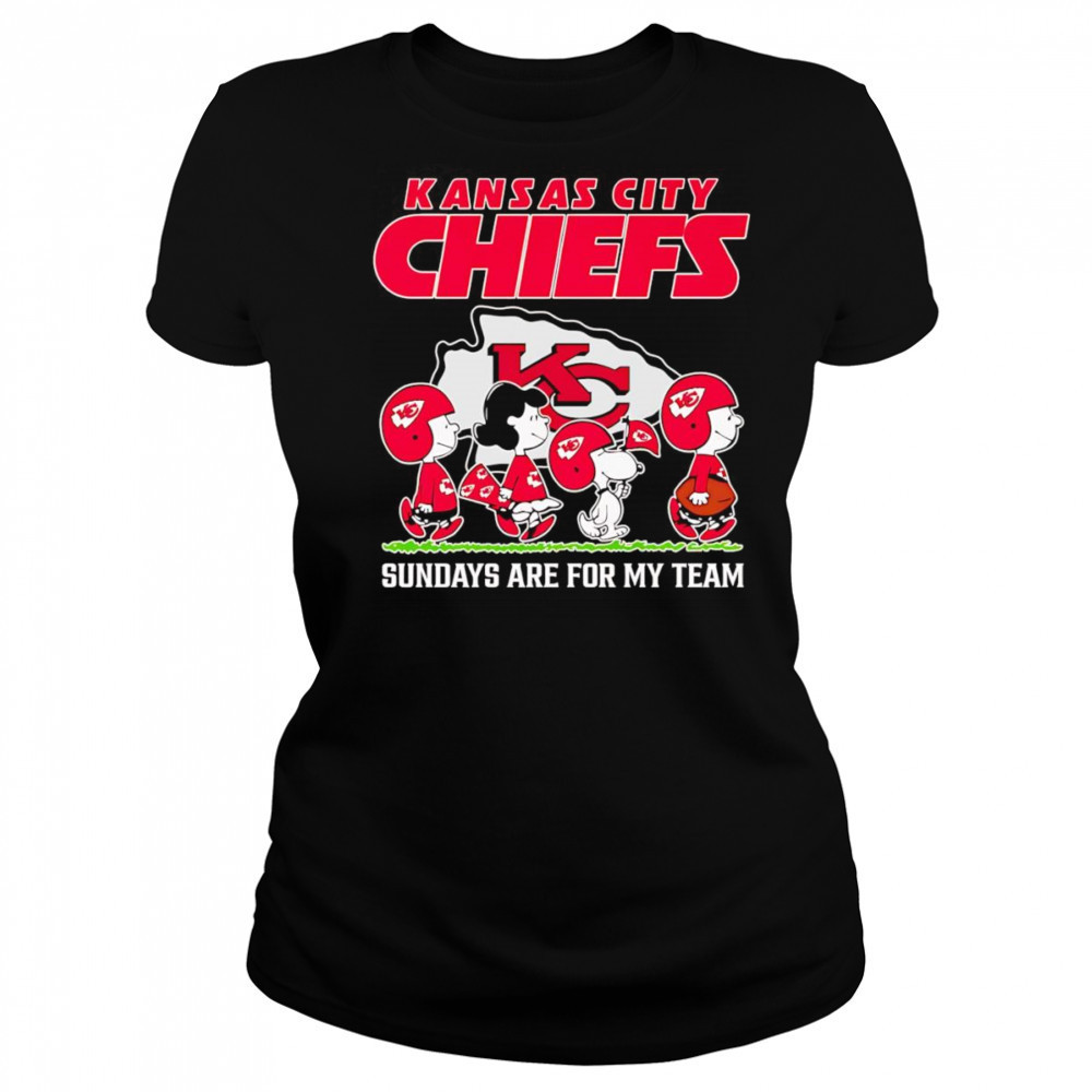 Peanuts Kansas City Chiefs Sundays are for my team shirt Women's T-shirt