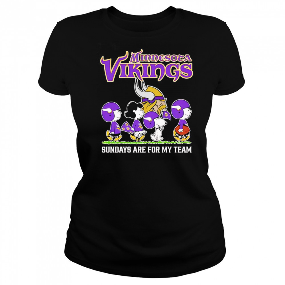 Peanuts Minnesota Vikings Sundays are for my team shirt Women's T-shirt