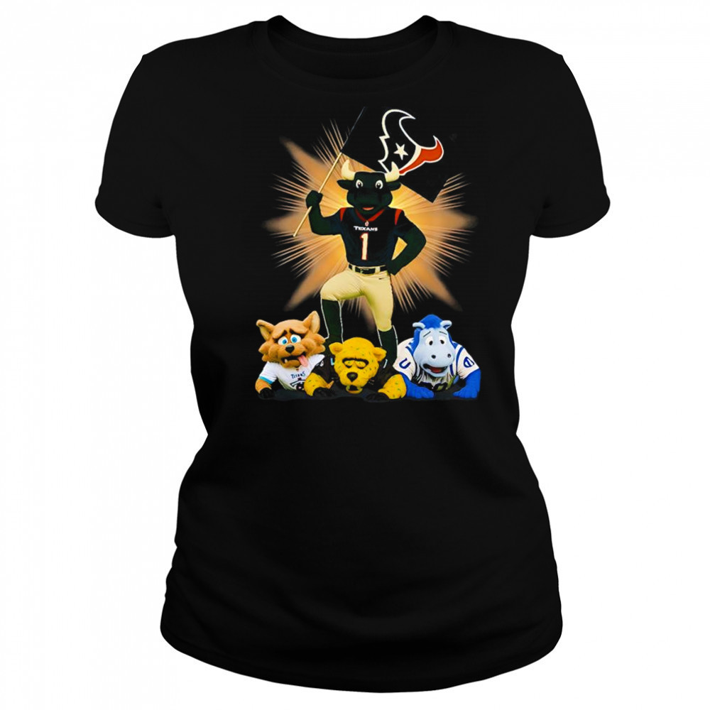 Houston Texans mascot standing with flag shirt Women's T-shirt