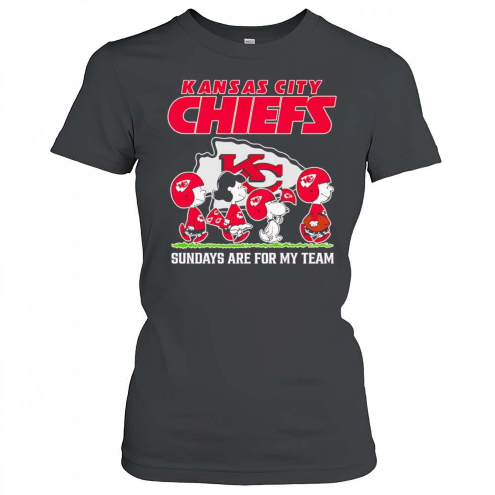 Peanuts Kansas City Chiefs Sundays are for my team shirt Women's T-shirt