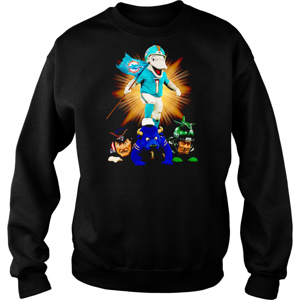 Miami Dolphins mascot standing with flag shirt Hoodie